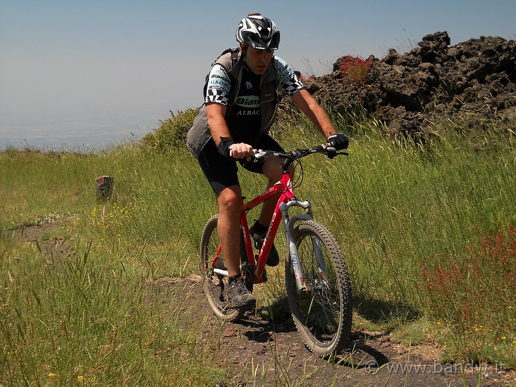 DSCN5426.JPG - Dopo un bel giretto vicino l'altomontana, dirigiamo sotto Monte Nero degli Zappini