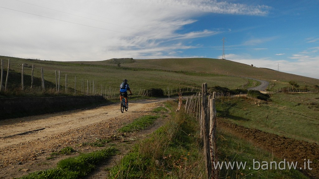 DSCN4038.JPG - Borgo Carcaci - Troina Case Gugliatore