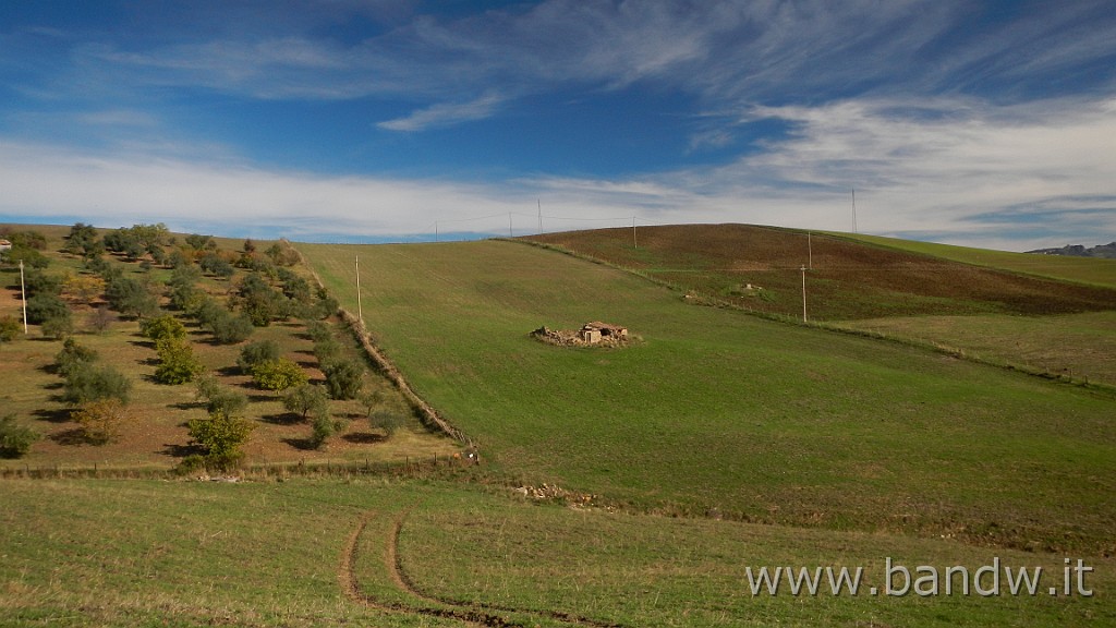 DSCN4039.JPG - Borgo Carcaci - Troina Case Gugliatore