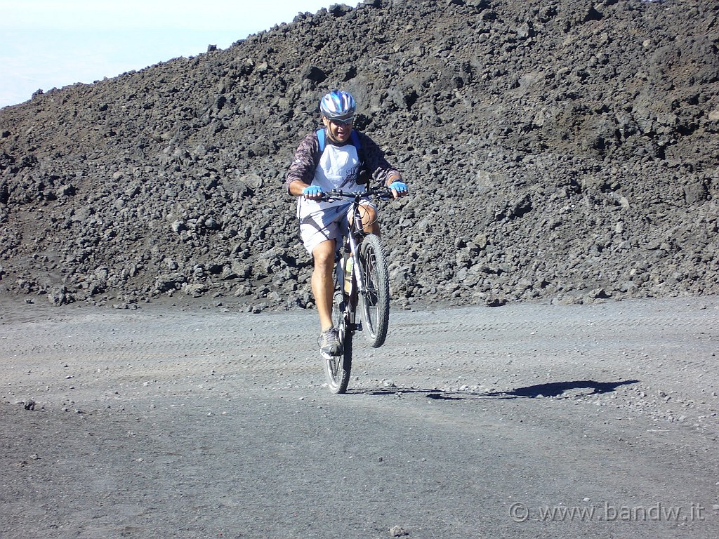 Etna-Torre_del_Filosofo2_057.JPG - Bandw in "esibizione".....