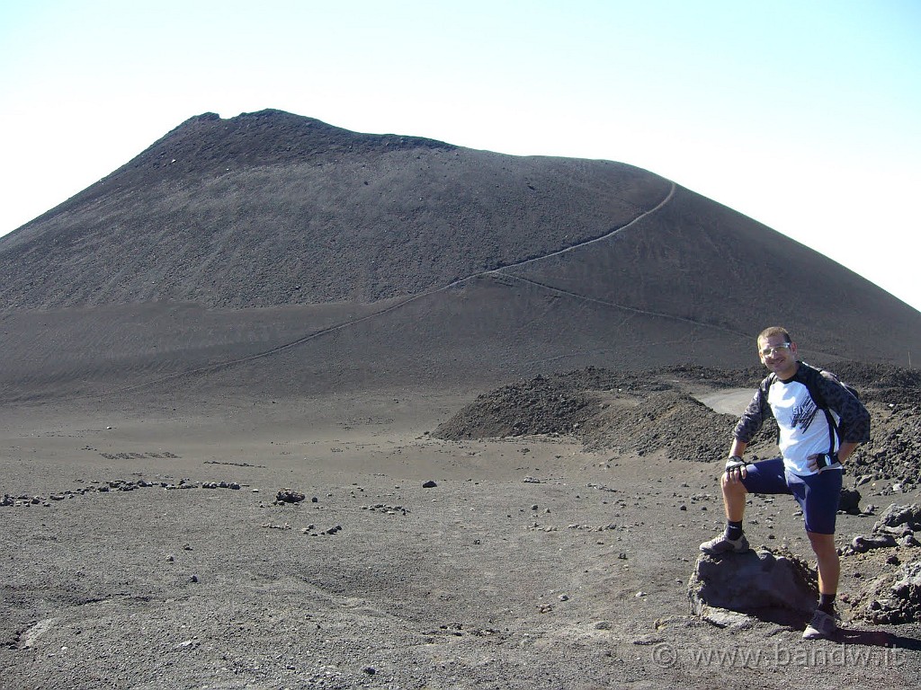 Etna-Torre_del_Filosofo2_070.JPG - con la scusa delle foto recupero ogni tanto un po' di forze...