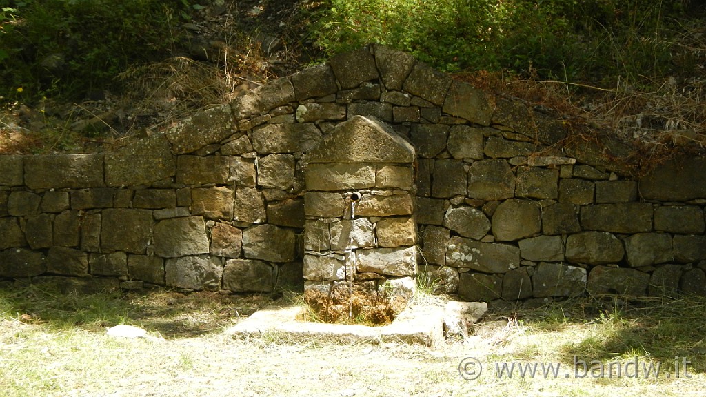 DSCN1393.JPG - Nebrodi - Lago Trearie, Piano di Palma, Lago Cartolari