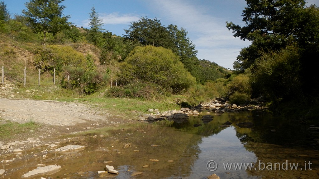 DSCN9623.JPG - Il fiume Flascio