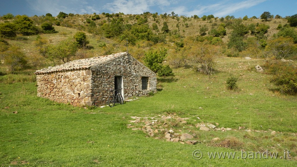 DSCN9632.JPG - Arrivo così nella Cappella delle Tre Vergini