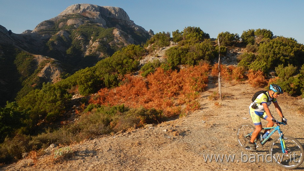 DSCN6771.JPG - Peloritani - Attorno a Monte Scuderi