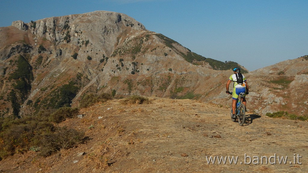 DSCN6782.JPG - Peloritani - Attorno a Monte Scuderi