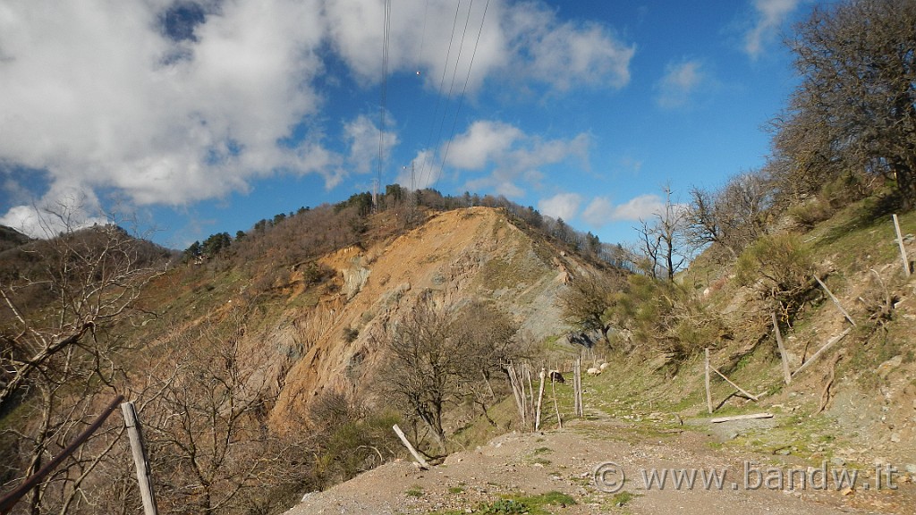 DSCN7224.JPG - Qui finisce la dorsale dei Peloritani