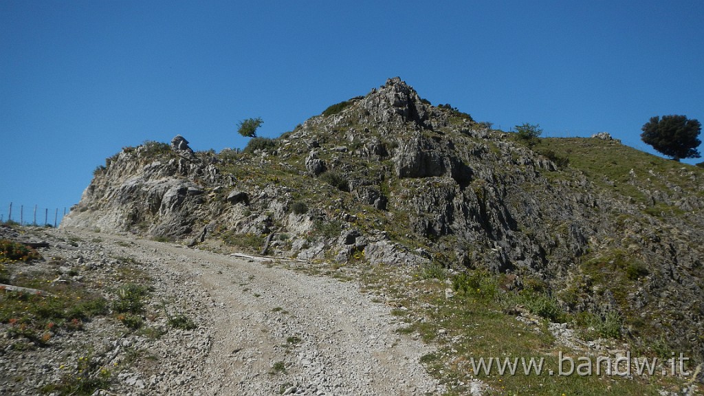 DSCN4825.JPG - Peloritani - Su e giÃ¹ per i monti