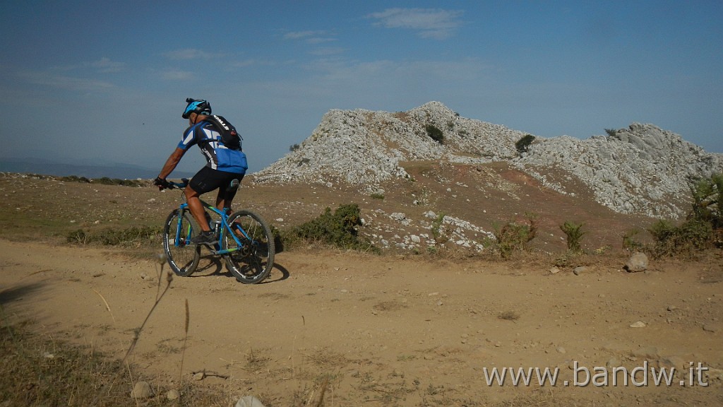 DSCN9017.JPG - Rocche del Crasto