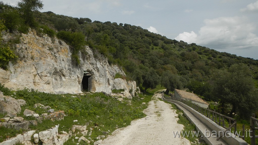 DSCN2922.JPG - Villasmundo exploring