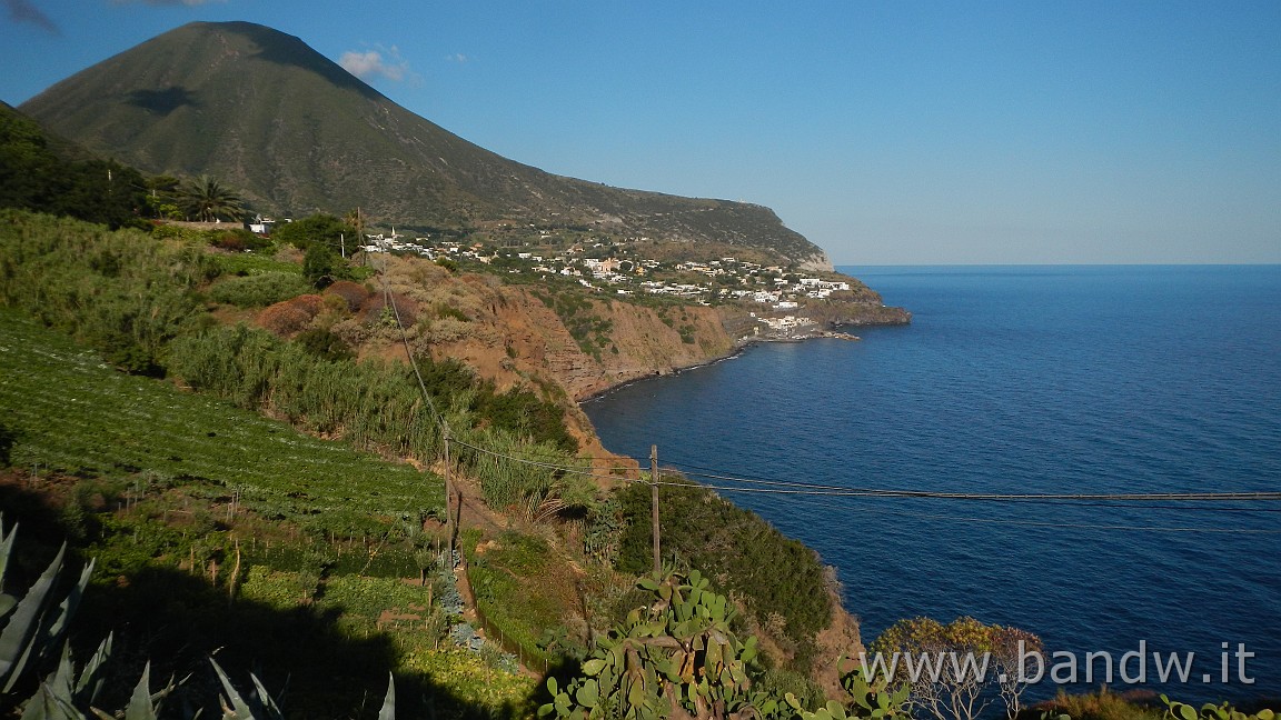 DSCN3433.JPG - Malfa e Monte dei Porri