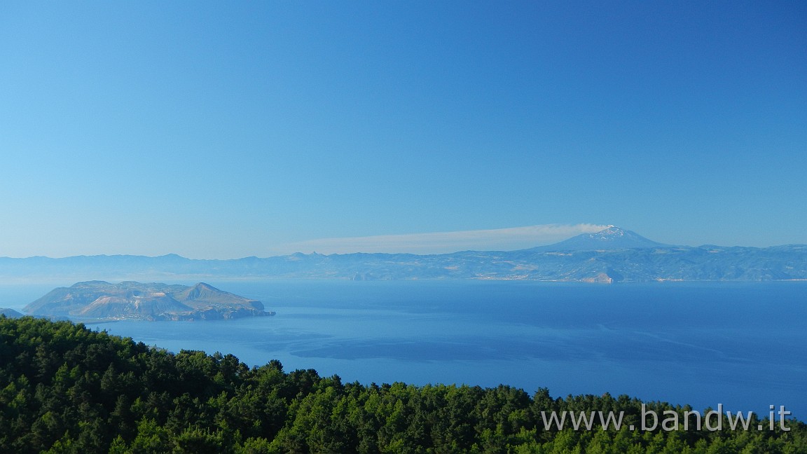 DSCN3567.JPG - L'Etna e l'isola di Vulcano