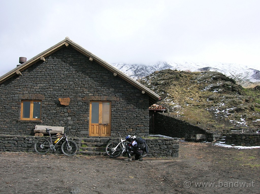 DSCN7334.JPG - Al rifugio Galvarina............