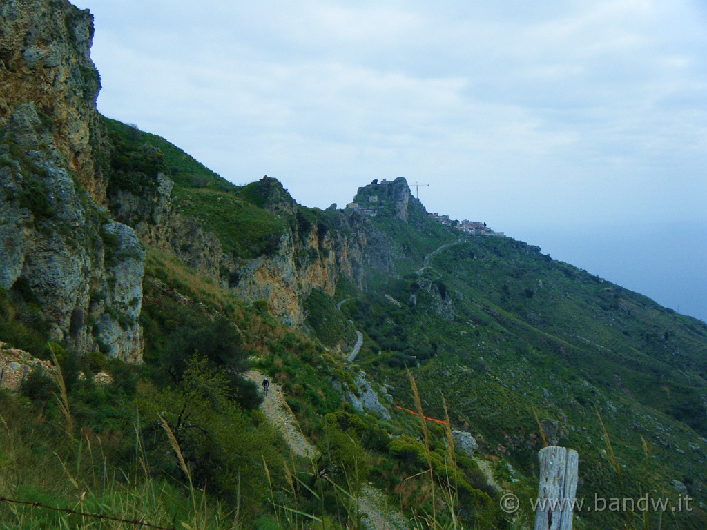 041.JPG - Forza D'Agrò sullo sfondo