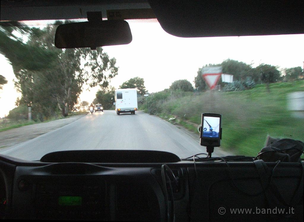 Capodanno in camper (120).JPG - Presso la Valle dei Templi ad Agrigento