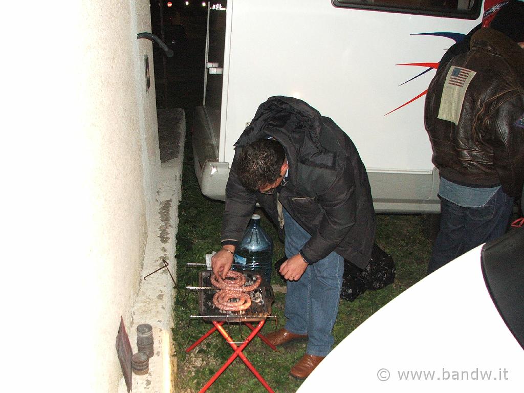 Capodanno in camper (121).JPG - Arrivati a Sambuca di Sicilia si arrostisce nuovamente