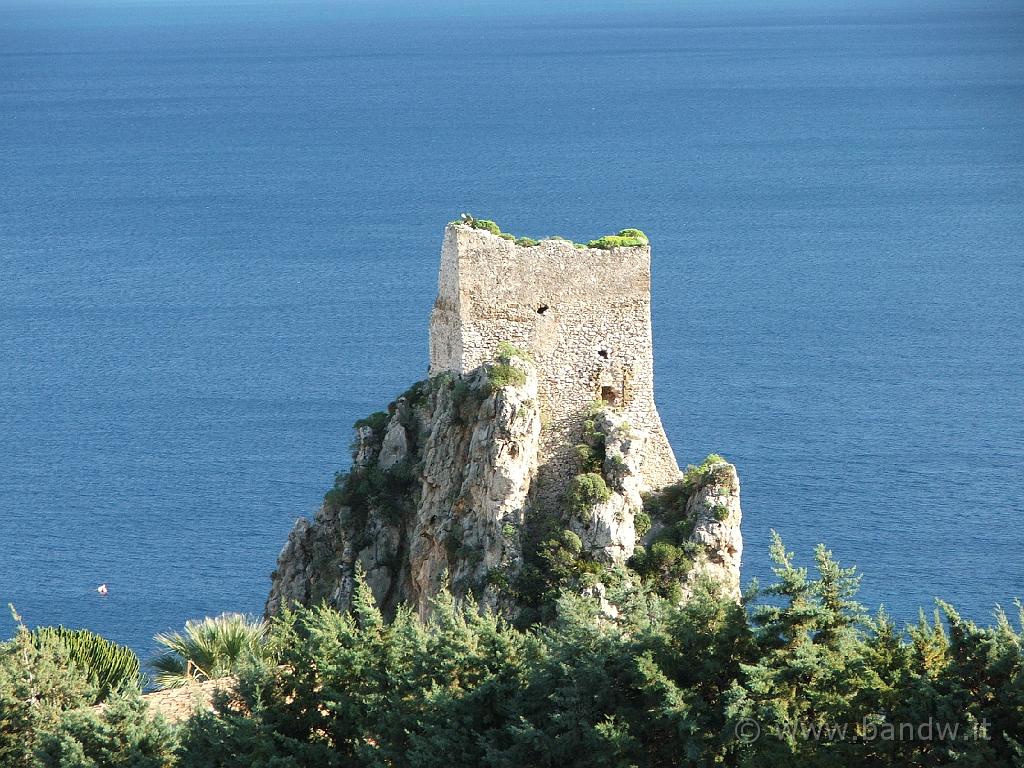 Capodanno in camper (258).JPG - Torre Signori di Piacenza a Scopello