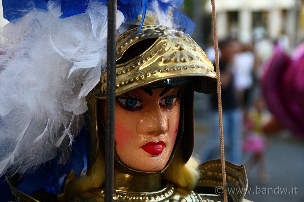 Carnevale_Acireale_Estate_2009_034.JPG - Il paladino "Orlando furioso", il tipico Pupo Siciliano