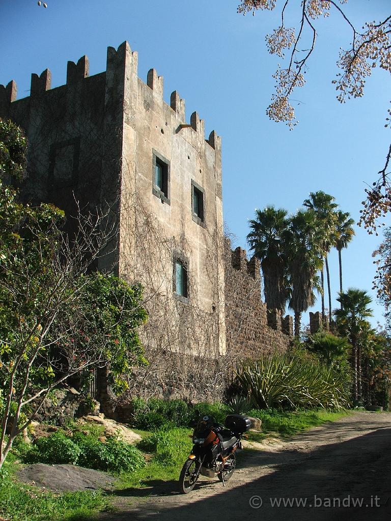 Castello Carcaci_001.JPG