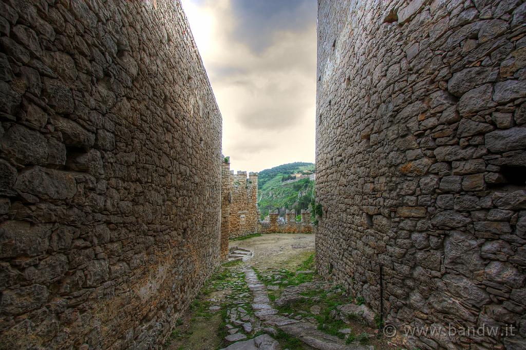 Castello_di_Caccamo_034.jpg