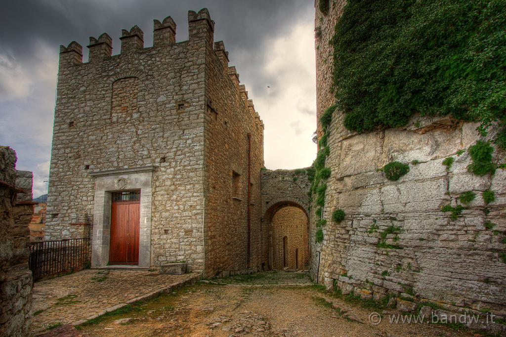 Castello_di_Caccamo_035.jpg