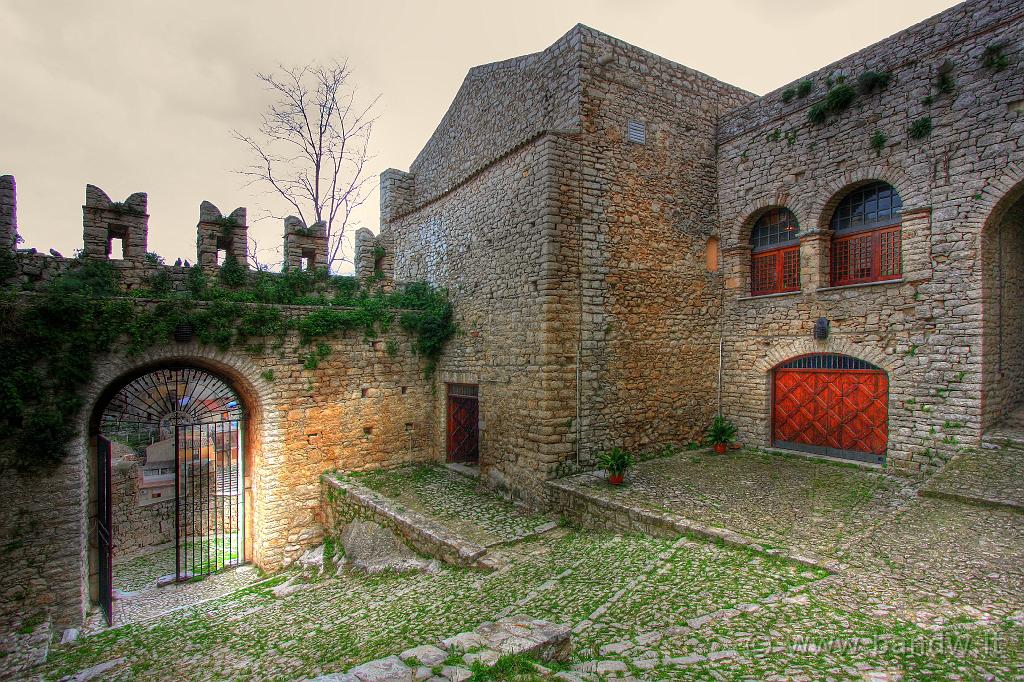 Castello_di_Caccamo_038.jpg