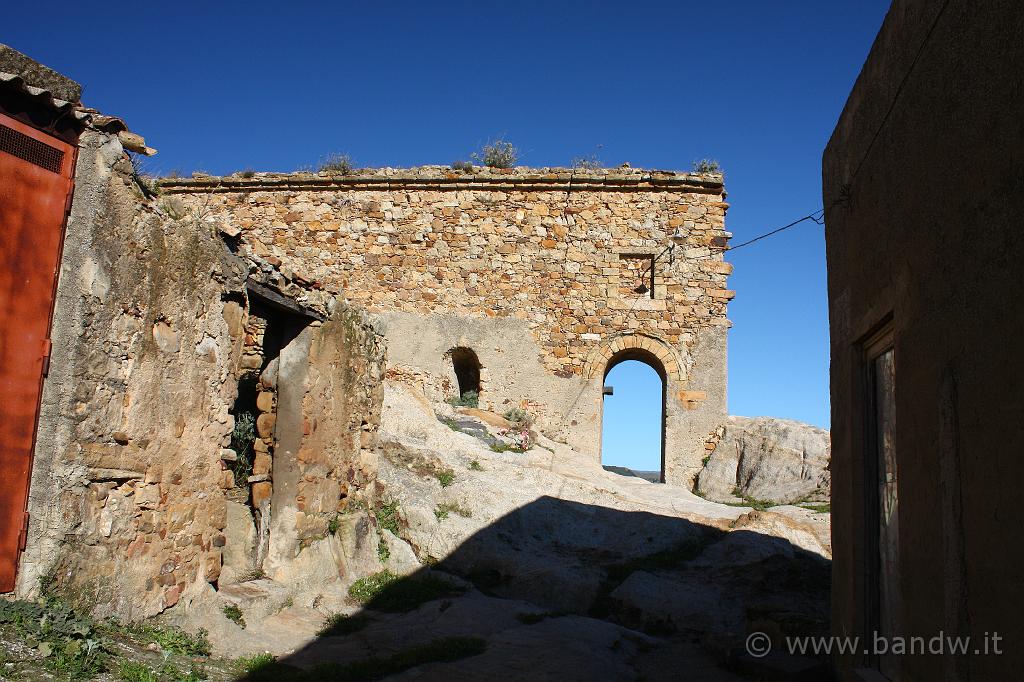 Castello di Gagliano Castelferrato_003.JPG