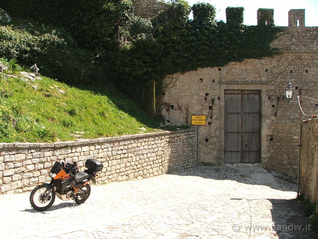 Castello di Montalbano Elicona_004.JPG