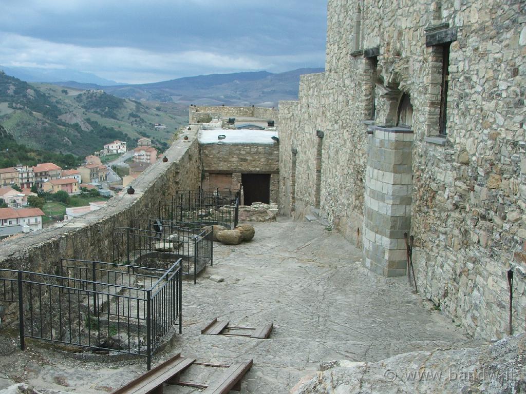 Castello di Sperlinga_030.JPG