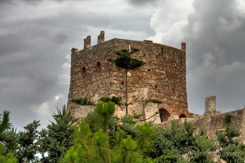 Castello di Villafranca Tirrena o Bauso_004.jpg