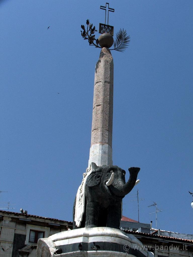 Monumenti Catania_002.JPG - "U Liotru"