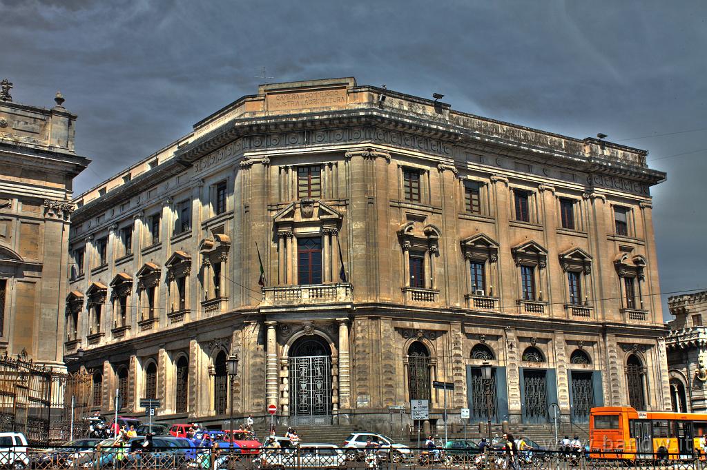 Palazzi Catania_011.jpg - Palazzo della Borsa