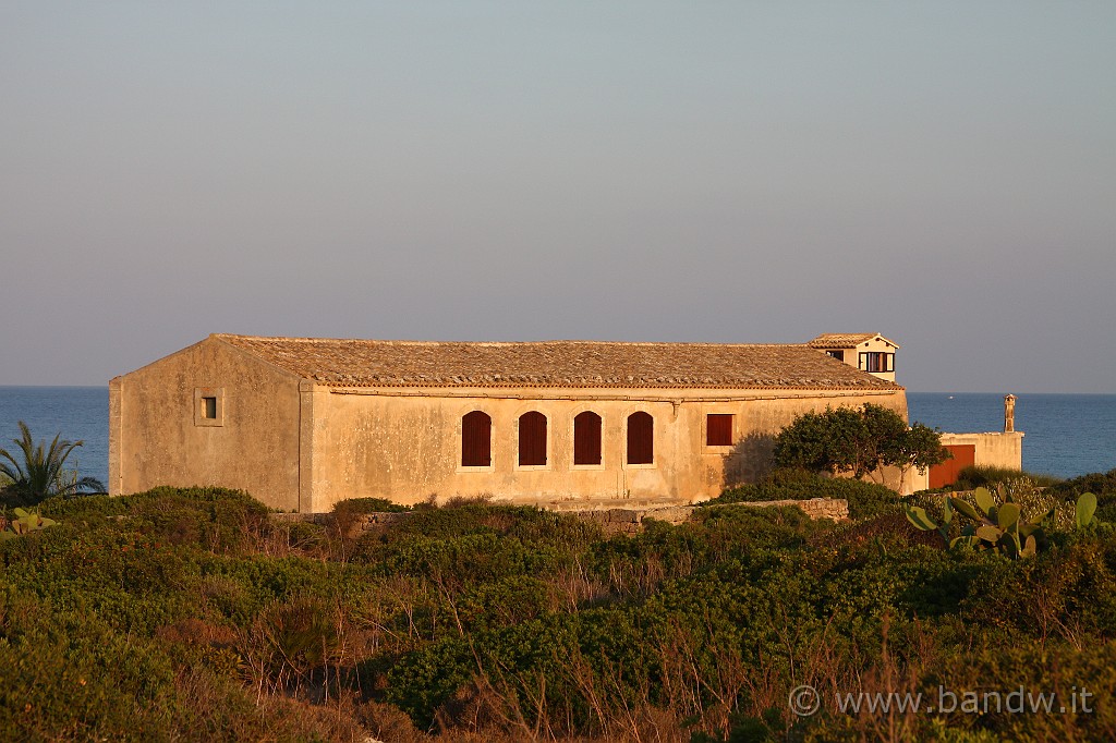 Marzamemi_089.JPG - Vecchio palmento nei pressi di Vendicari il Loc. San Lorenzo