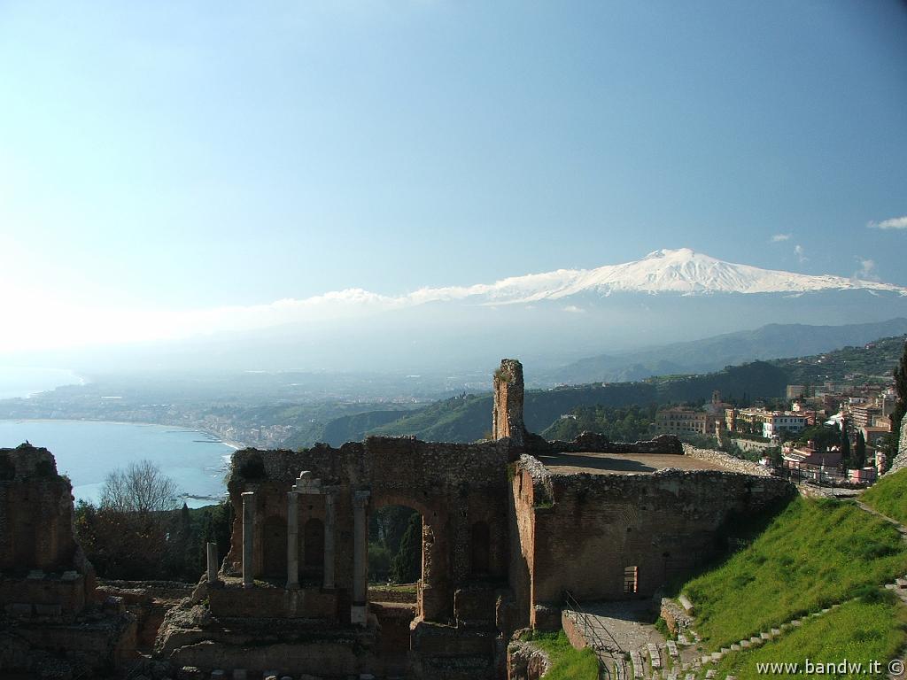 Teatro_Greco_di_Taormina(115).JPG