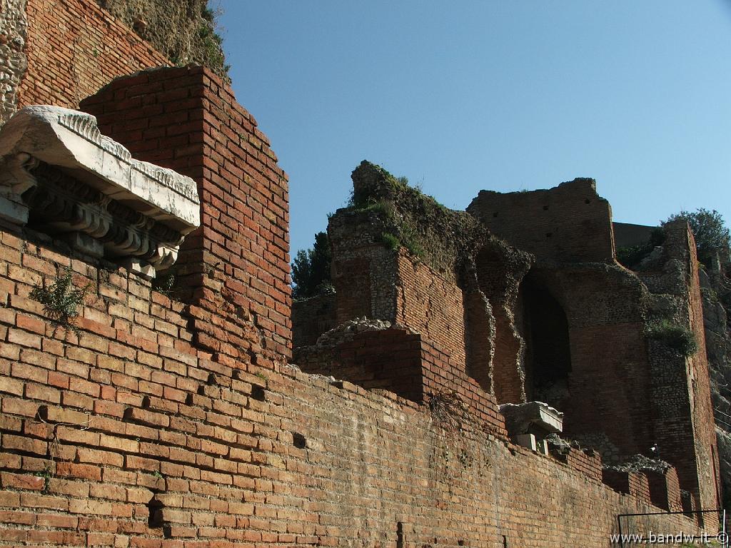 Teatro_Greco_di_Taormina(122).JPG