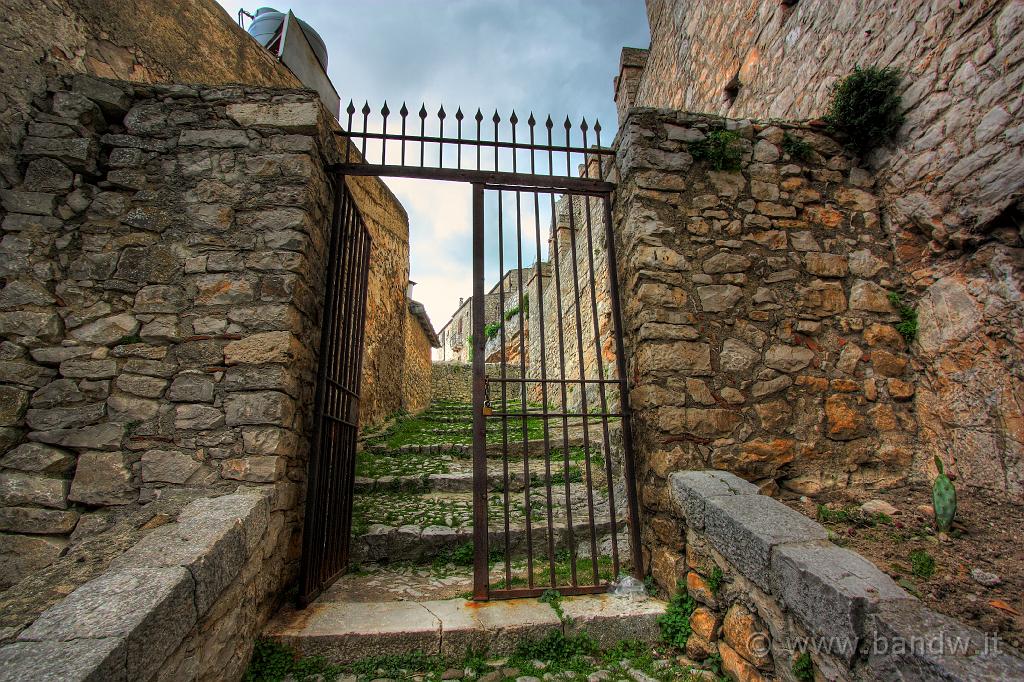 Castello_di_Caccamo_001.jpg