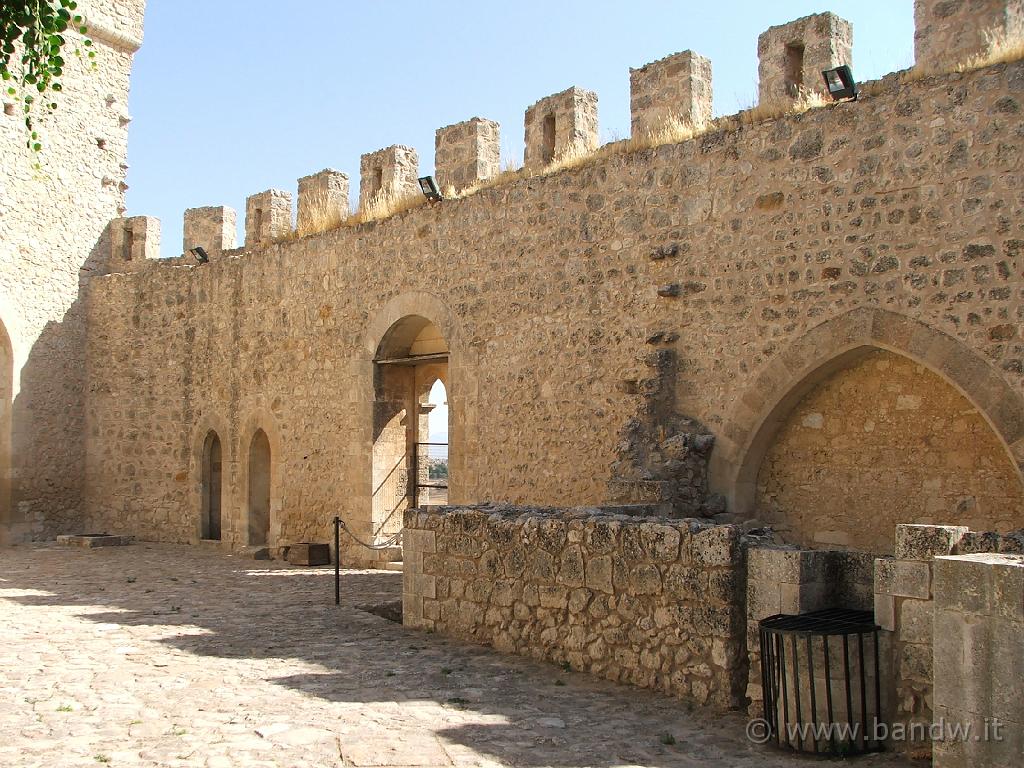 Castello di Mussomeli_017.JPG