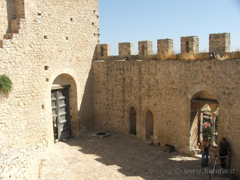 Castello di Mussomeli_043.JPG