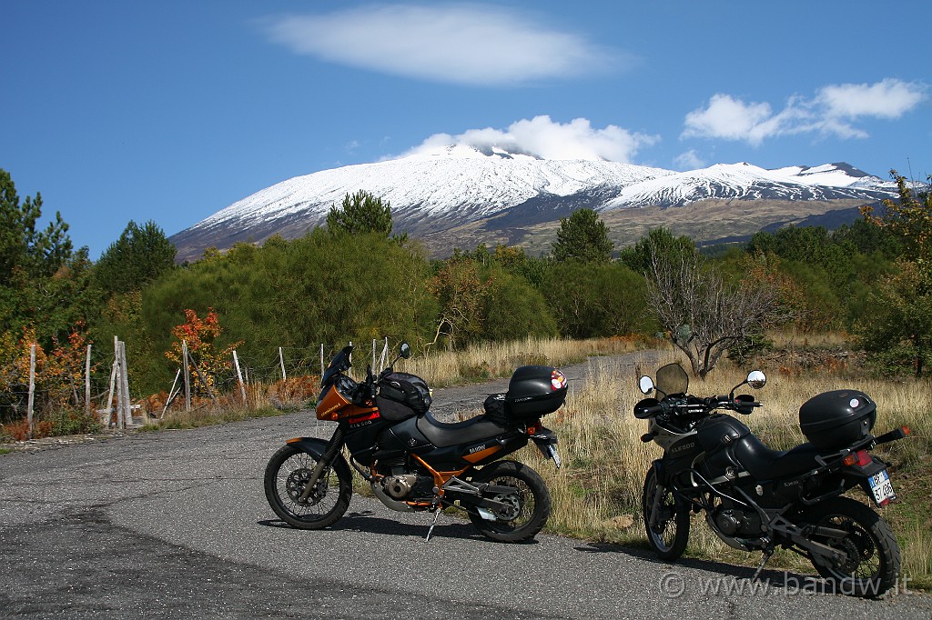 2KLEsullEtna3_053.JPG - ......2 KLE e l'Etna sullo sfondo