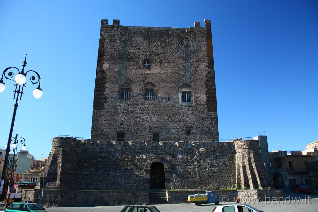 Adrano_e_Troina_002.JPG - Adrano (CT) - Castello Normanno