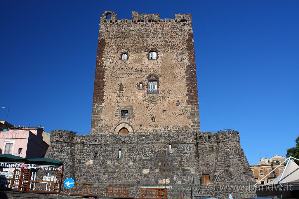 Adrano_e_Troina_005.JPG - Adrano (CT) - Castello Normanno