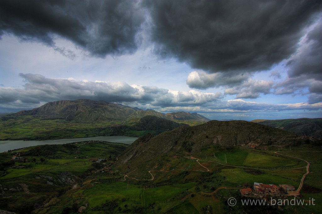 Caccamo_e_dintorni_033.jpg - Il panorma sulla diga di Rosamarina