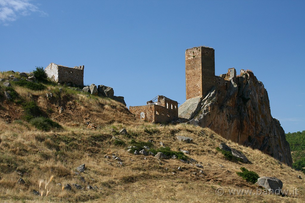 Centro_Sicilia_014.JPG - Pian piano si materializza sempre di più