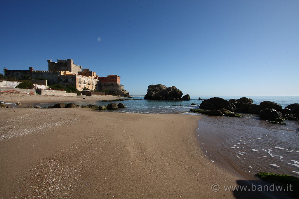 Giro_castelli_terza_parte_026.JPG - Altra sosta al Castello di Falconara