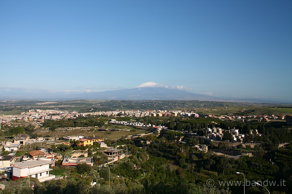 InGiroPerGliIblei_002.JPG - L'Etna in tutto il suo splendore e Lentini