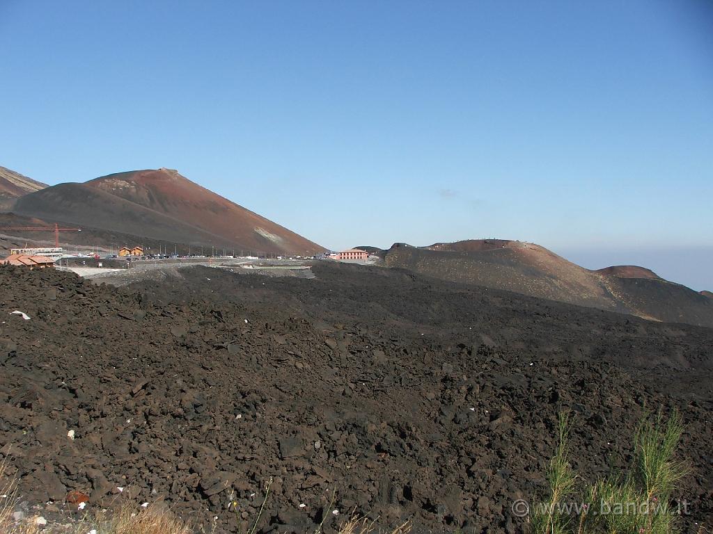 Motostaffetta2007(226).JPG - I crateri Silvestri sul versante Sud dell'Etna