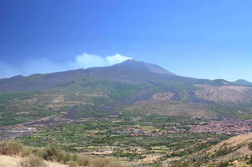 OnTheRoad_073.JPG - L'Etna vista da Nord lungo la SS 116