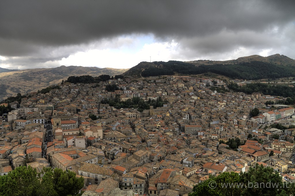 Sicilia_Tirrenica_040.jpg - Il panorama verso sud che si scorge dal Vecchio Castello