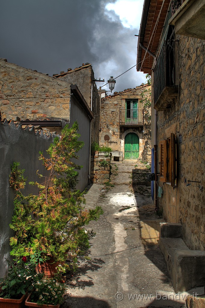 Sicilia_Tirrenica_081.jpg - I vicoletti adiacenti il Castello