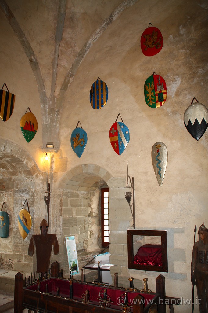 Sicilia_Tirrenica_124.JPG - All'interno del Castello è possibile visitare il "Museo delle Fortificazioni di Sicilia"